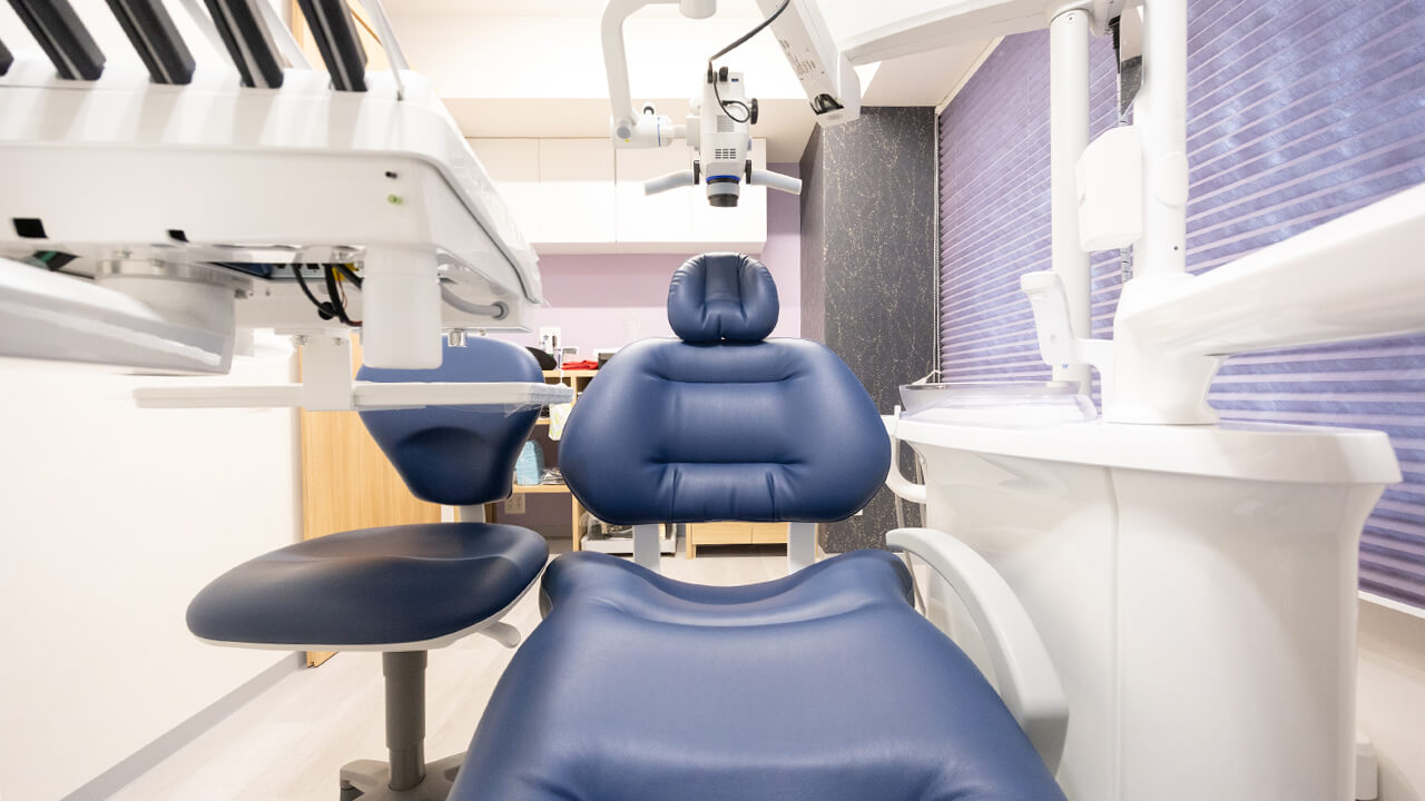 中野坂上おうちいろ歯科 院内風景診察台